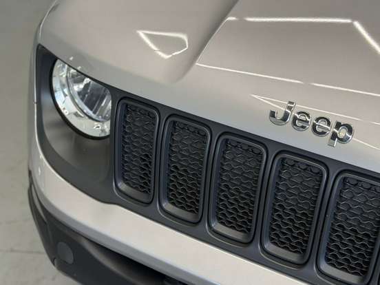 JEEP-RENEGADE-2020