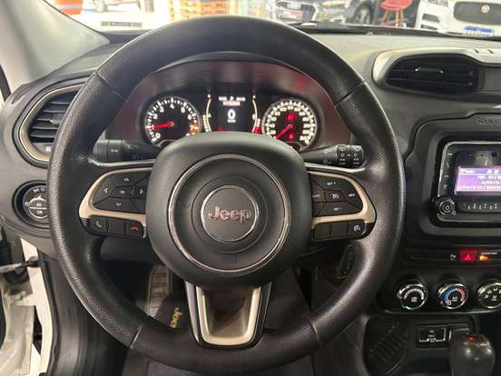 JEEP-RENEGADE-1.8 16V FLEX SPORT 4P AUTOMÁTICO JEEP-RENEGADE-2015