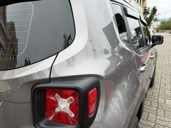 JEEP-RENEGADE-2.0 16V TURBO DIESEL LONGITUDE 4P 4X4 AUTOMÁTICO JEEP-RENEGADE-2019