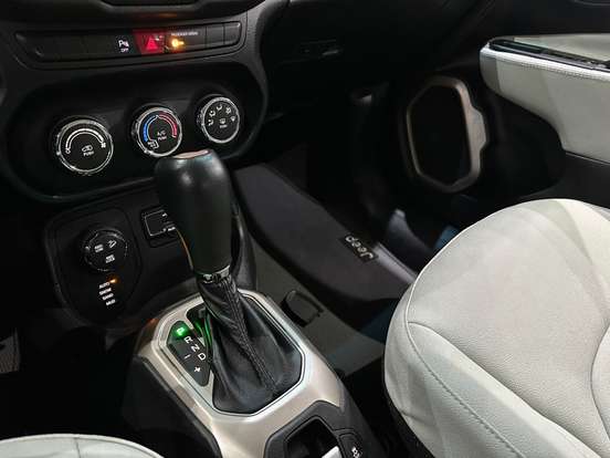 JEEP-RENEGADE-2015