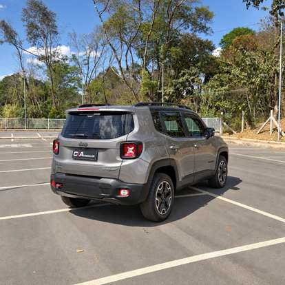 JEEP-RENEGADE-2018