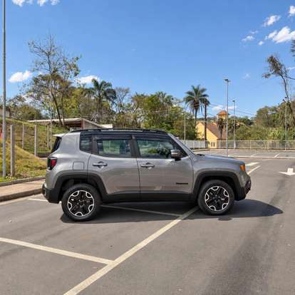 JEEP-RENEGADE-2018