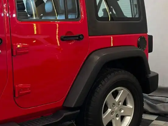 JEEP-WRANGLER-3.6 UNLIMITED SPORT 4X4 V6 GASOLINA 4P AUTOMÁTICO JEEP-WRANGLER-2017