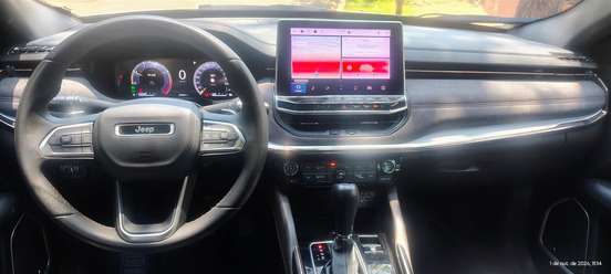 JEEP-COMMANDER-2022
