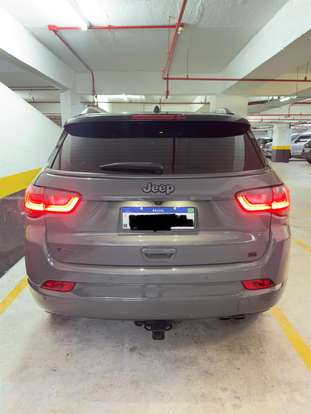 JEEP-COMPASS-2021