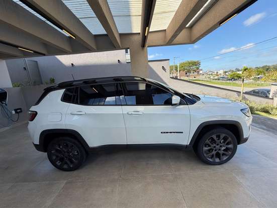 JEEP-COMPASS-2.0 16V DIESEL S 4X4 AUTOMÁTICO JEEP-COMPASS-2020