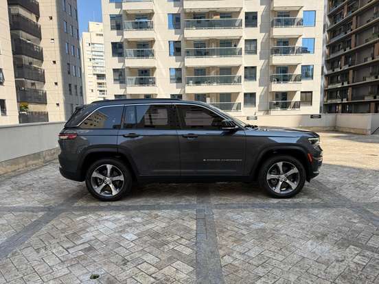 JEEP-GRAND CHEROKEE-2024