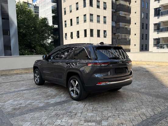 JEEP-GRAND CHEROKEE-2.0 TURBO HÍBRIDO 4XE AT8 JEEP-GRAND CHEROKEE-2024