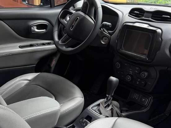 JEEP-RENEGADE-1.3 T270 TURBO FLEX ALTITUDE AT6 JEEP-RENEGADE-2024