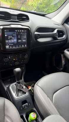 JEEP-RENEGADE-2024