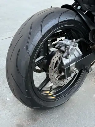 KAWASAKI-Z-750 KAWASAKI-Z-750-2010