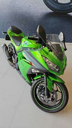KAWASAKI-NINJA 300-2024