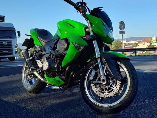 KAWASAKI-Z1000 KAWASAKI-Z1000-2008