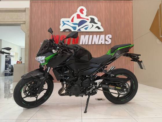 KAWASAKI Z400 
