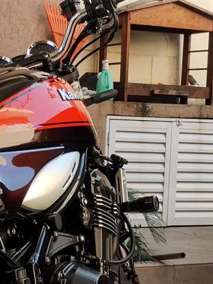 KAWASAKI-Z900RS-2018