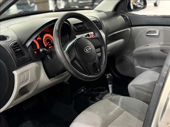 KIA-PICANTO-2011