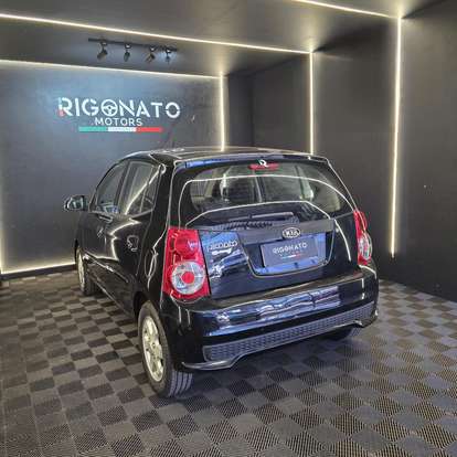 KIA-PICANTO-2010