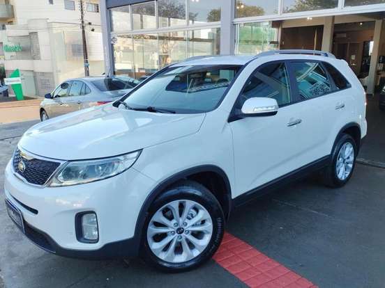 KIA-SORENTO-2014