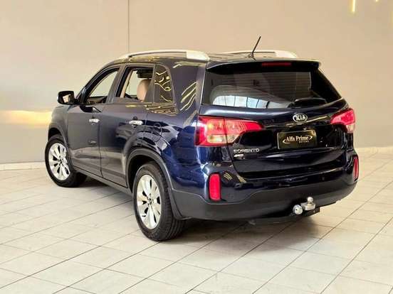 KIA-SORENTO-2013
