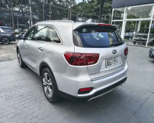 KIA-SORENTO-2018