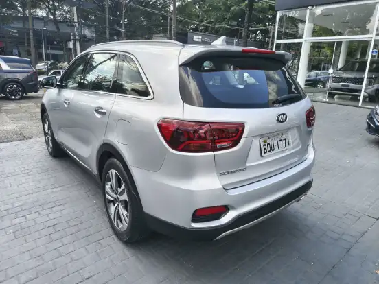 KIA-SORENTO-3.5 V6 GASOLINA EX 7L AWD AUTOMATICO KIA-SORENTO-2018