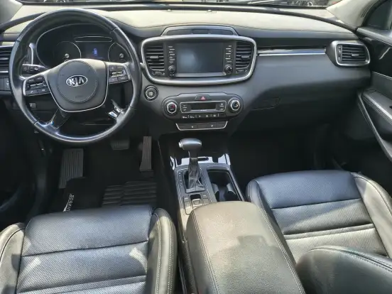 KIA-SORENTO-3.5 V6 GASOLINA EX 7L AWD AUTOMATICO KIA-SORENTO-2018