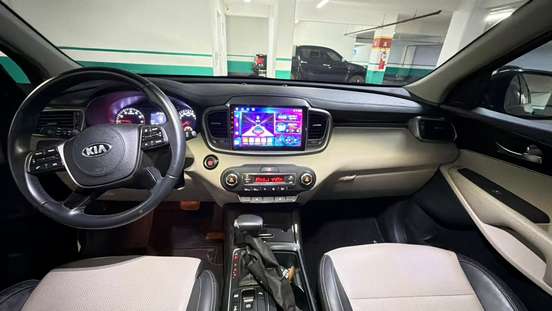 KIA-SORENTO-2019