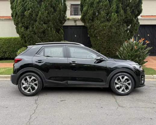 KIA-STONIC-2022