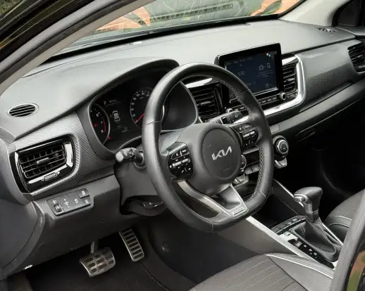 KIA-STONIC-2022