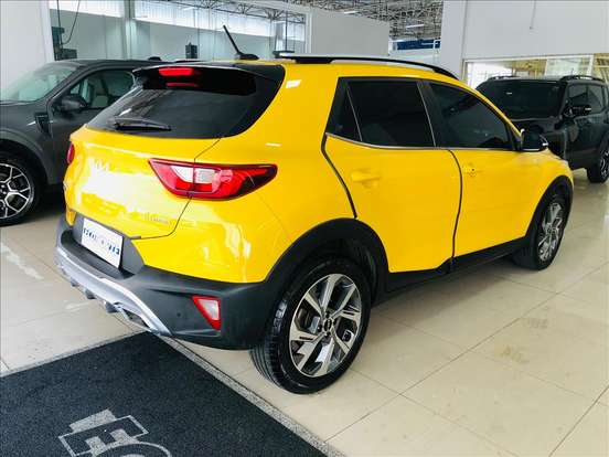 KIA-STONIC-2021