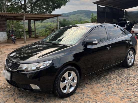 KIA-CERATO-1.6 SX2 16V GASOLINA 4P AUTOMÁTICO KIA-CERATO-2010