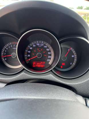 KIA-CERATO-2010