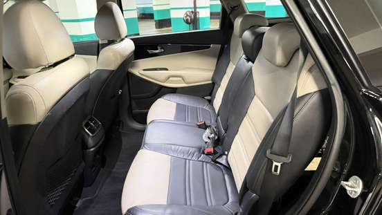 KIA-SORENTO-2019