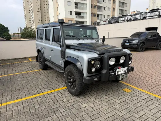Land Rover Defender 2.4 110 SW 4X4 Turbo Diesel 4P Manual