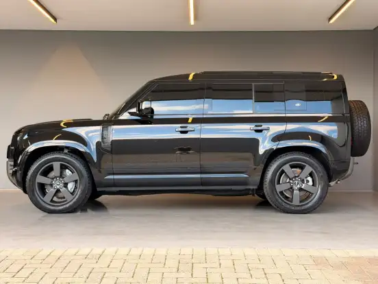 LAND ROVER-DEFENDER-3.0 D300 TURBO DIESEL MHEV 110 X-DYNAMIC SE AWD AUTOMÁTICO LAND ROVER-DEFENDER-2023