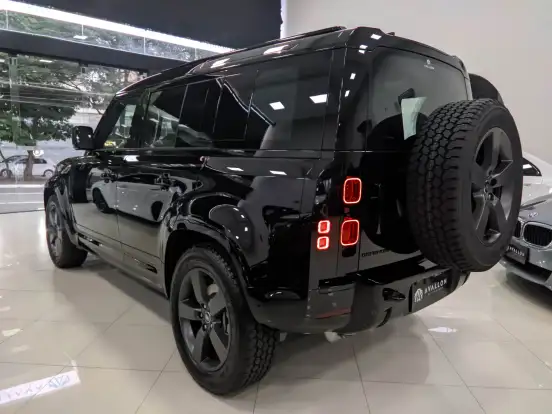 LAND ROVER-DEFENDER-3.0 D350 TURBO DIESEL MHEV 110 X-DYNAMIC HSE AWD AUTOMÁTICO LAND ROVER-DEFENDER-2025