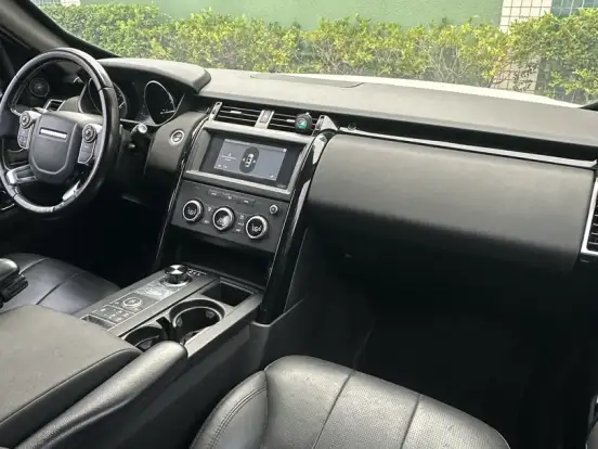 LAND ROVER-DISCOVERY-3.0 V6 TD6 DIESEL SE 4WD AUTOMÁTICO LAND ROVER-DISCOVERY-2018