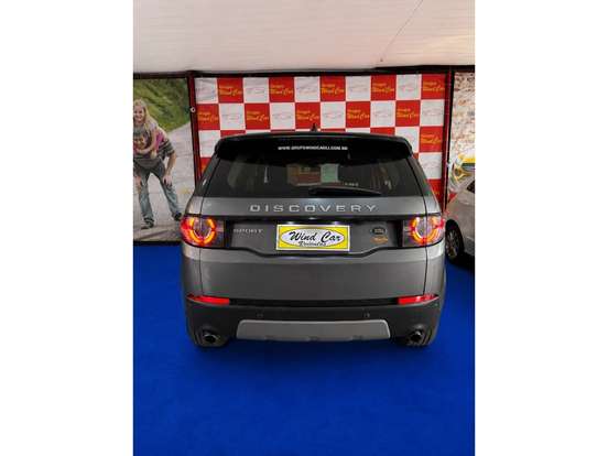 LAND ROVER-DISCOVERY SPORT-2018
