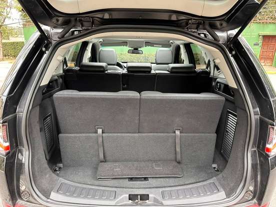 LAND ROVER-DISCOVERY SPORT-2017