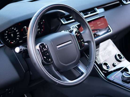 LAND ROVER-RANGE ROVER VELAR-2.0 P300 GASOLINA R-DYNAMIC SE AUTOMÁTICO LAND ROVER-RANGE ROVER VELAR-2018
