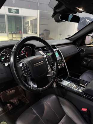 LAND ROVER-DISCOVERY-2017
