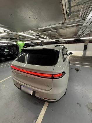 LEAPMOTOR C10 28,4 KW REEV