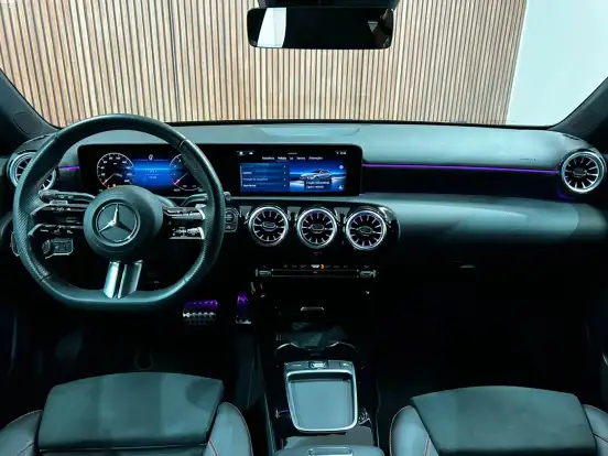 MERCEDES-BENZ-A 200-1.3 MHEV AMG LINE 7G-DCT MERCEDES-BENZ-A 200-2023