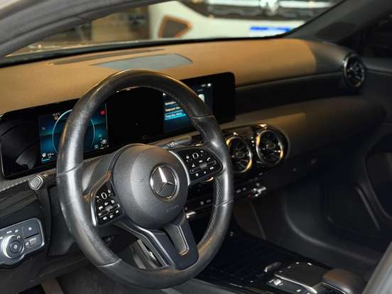 MERCEDES-BENZ-A 200-1.3 CGI GASOLINA STYLE SEDAN 7G-DCT MERCEDES-BENZ-A 200-2019