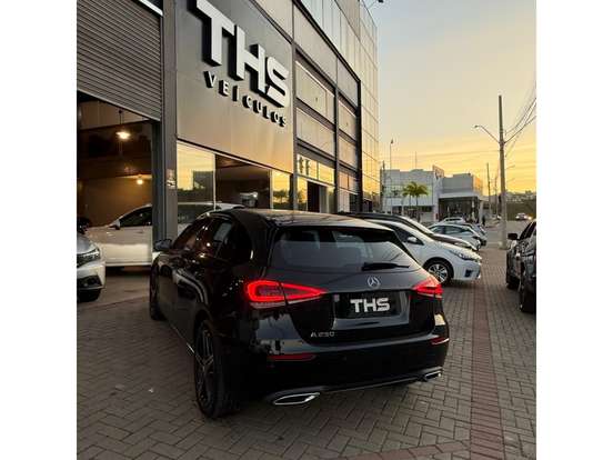 MERCEDES-BENZ-A 250-2019
