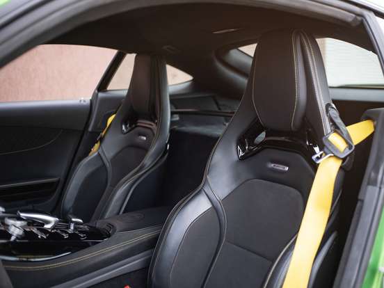 MERCEDES-BENZ-AMG GT-4.0 V8 TURBO GASOLINA R 7G-DCT MERCEDES-BENZ-AMG GT-2017