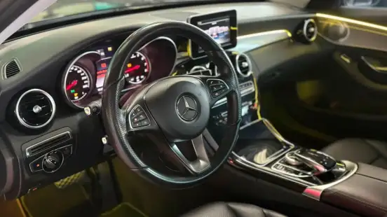 MERCEDES-BENZ-C 180-2016