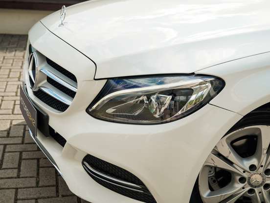 MERCEDES-BENZ-C 180-1.6 CGI AVANTGARDE 16V TURBO GASOLINA 4P AUTOMÁTICO MERCEDES-BENZ-C 180-2015