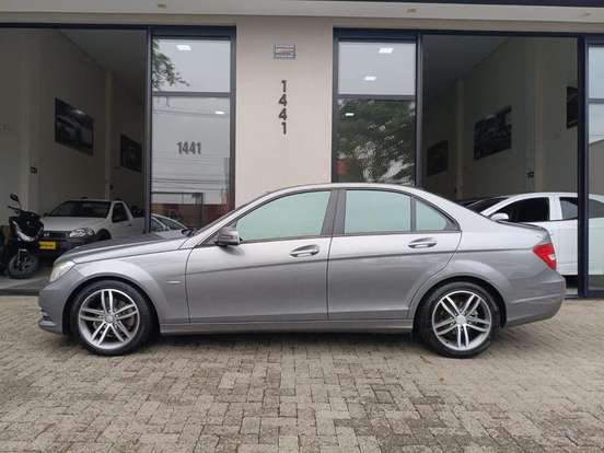 MERCEDES-BENZ-C 180-1.6 CGI CLASSIC 16V TURBO GASOLINA 4P AUTOMÁTICO MERCEDES-BENZ-C 180-2011