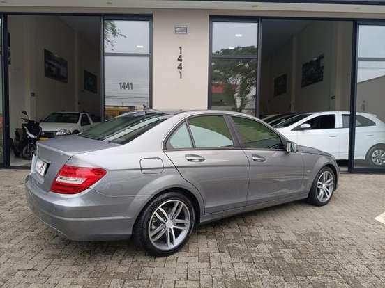 MERCEDES-BENZ-C 180-1.6 CGI CLASSIC 16V TURBO GASOLINA 4P AUTOMÁTICO MERCEDES-BENZ-C 180-2011